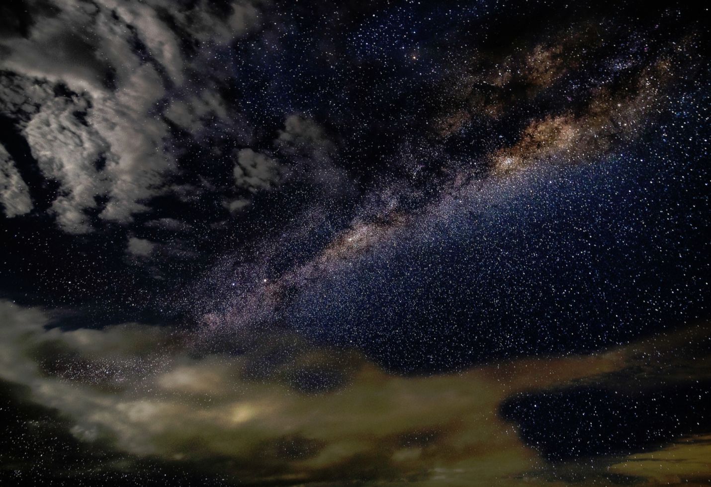 Two potentially life-friendly planets found orbiting a nearby star