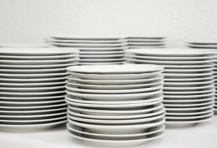 This countertop dishwasher promises to wash your dishes in just 10 minutes