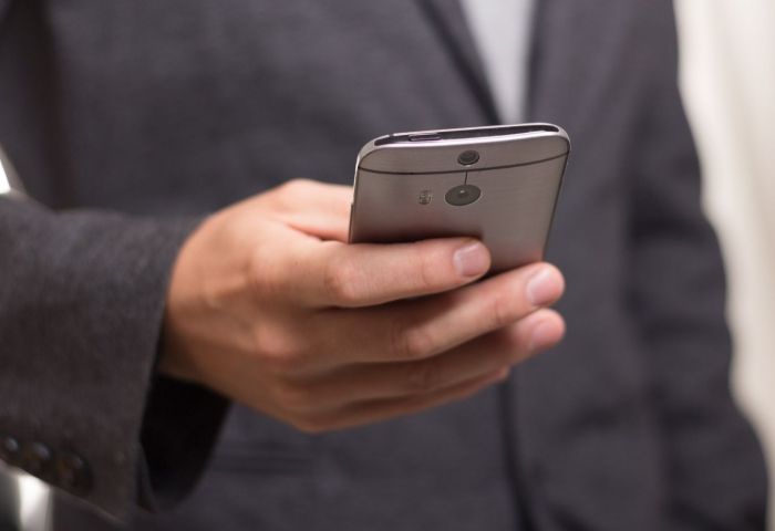 Ask the Headhunter: I can&rsquo;t seem to switch careers. Should I give up?