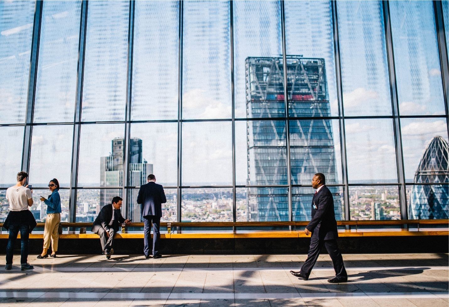 4 Ways Technology Can Make Your Small Business Look Big!