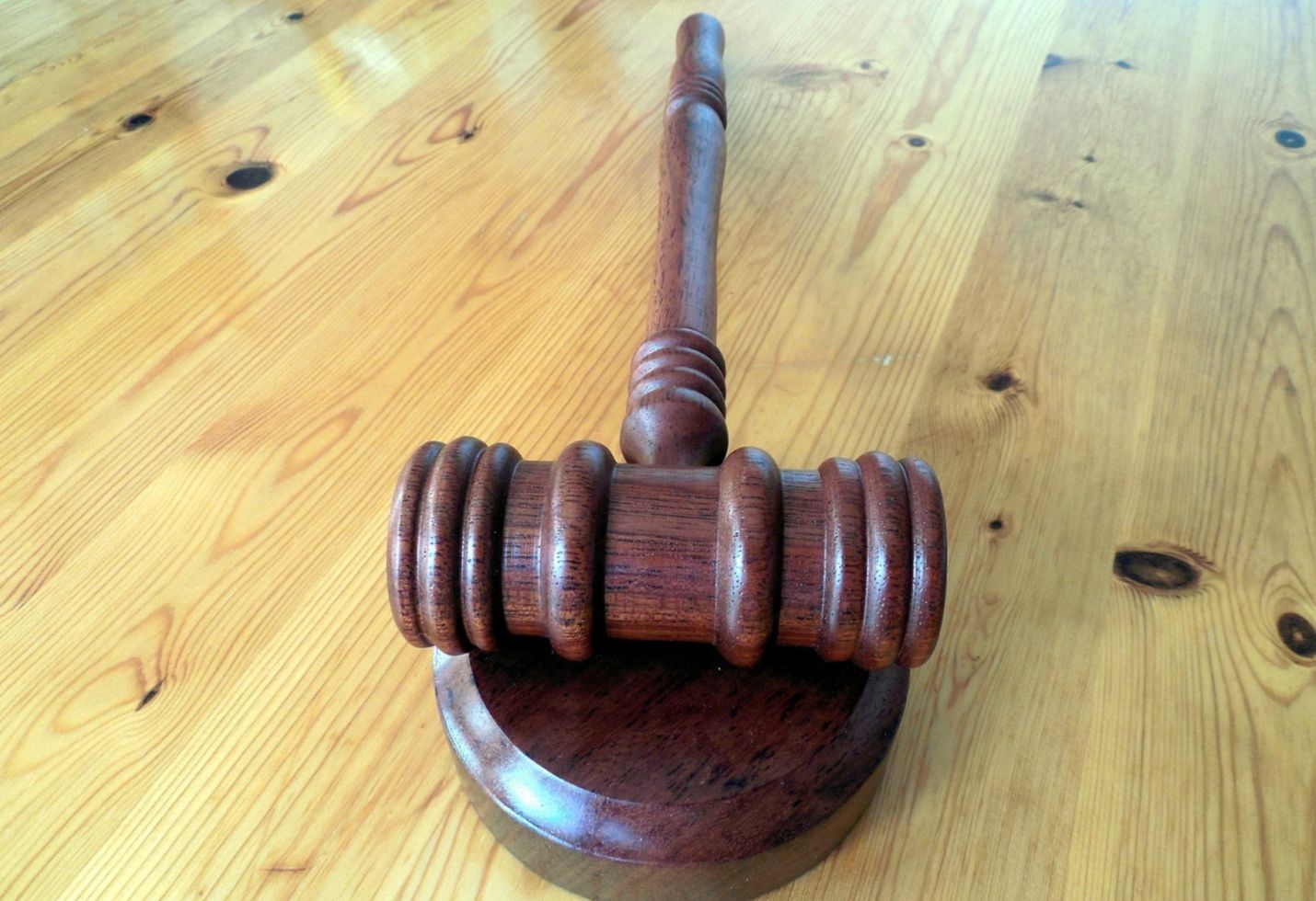 Rep. Schiff warns of subpoenas, lawsuit over Mueller report