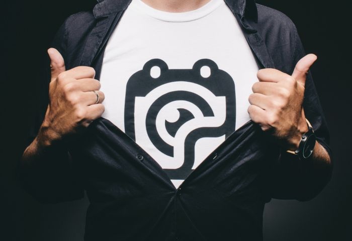 A Growing Number of People Are Getting Rich Selling T-shirts Online &mdash; With No Overhead, No Inventory, and No Investment