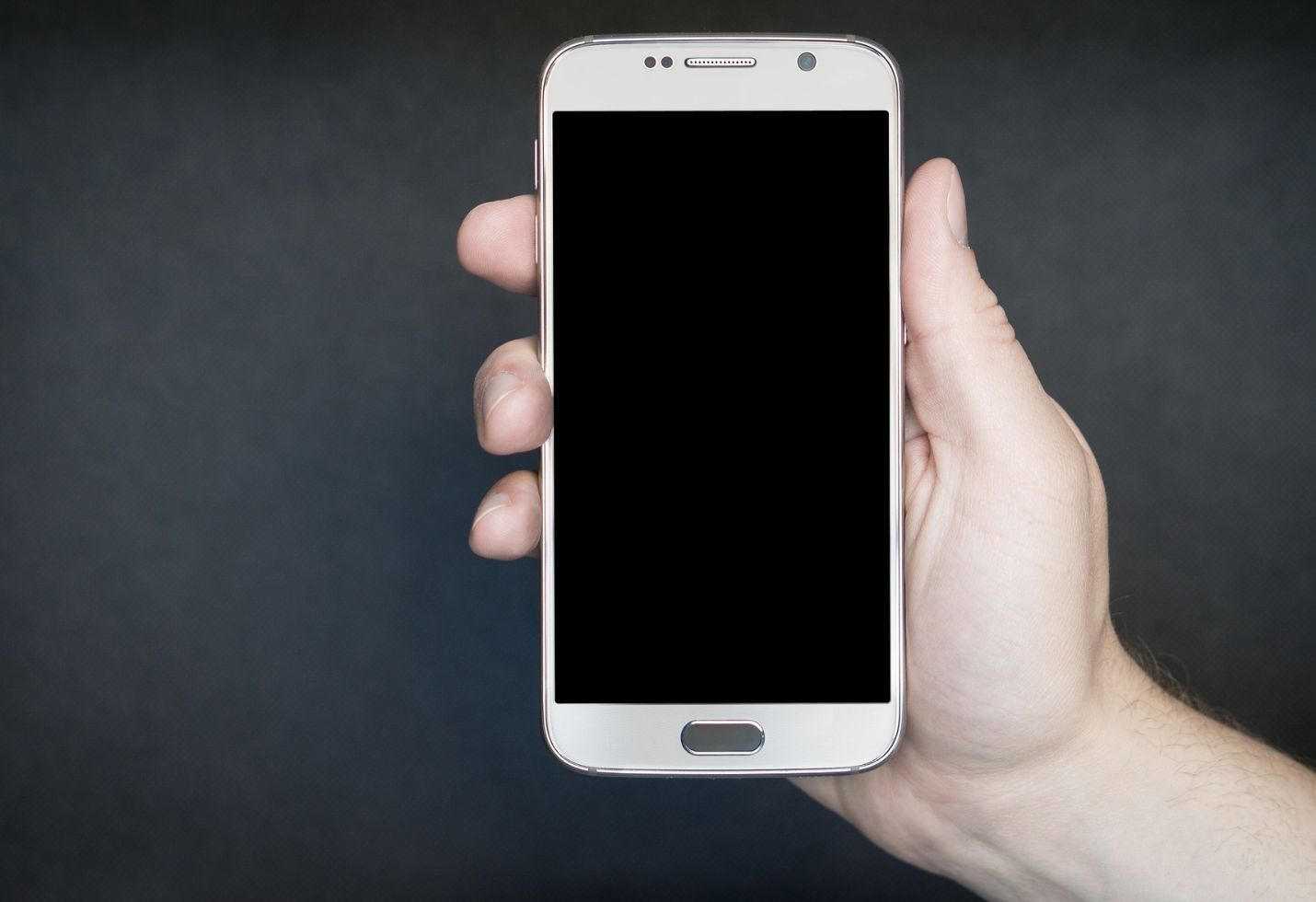 Omarosa Manigault Newman: Former aide taped 'Trump phone call'