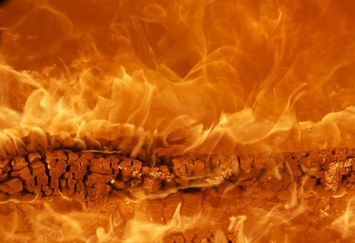 Growing wildfires prompt evacuations in rural California