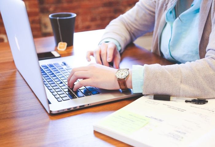 A Transcriptionist Job Could Get You $25/Hr. Here&rsquo;s Where to Start