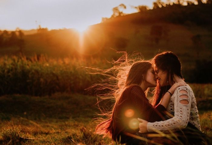 In reversal, Hallmark will reinstate same-sex marriage ads