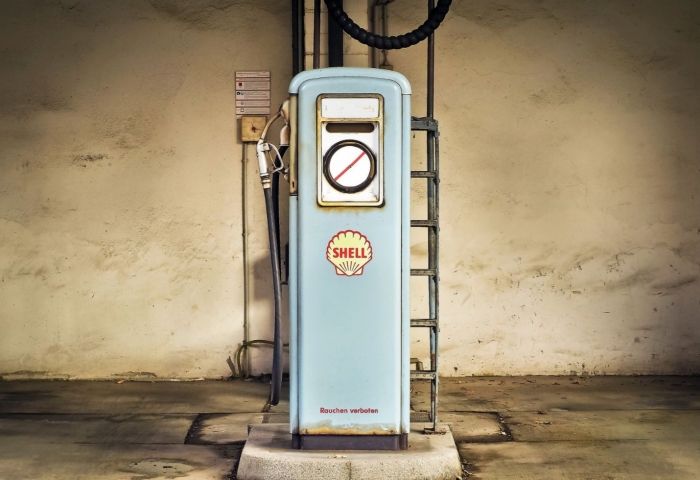 Trump rollbacks for fossil fuel industries carry steep cost