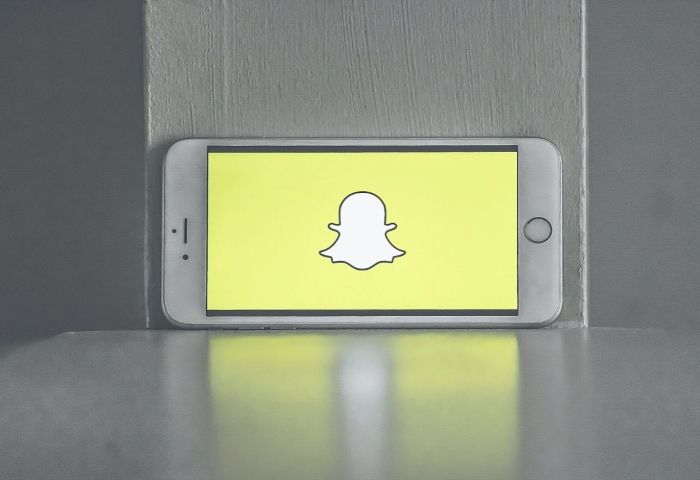 Snapchat beats in Q3, adding 7M users &amp; revenue up 50%