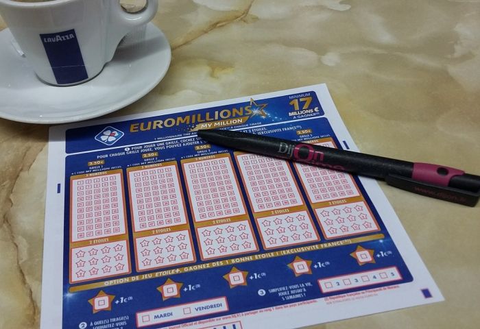 US lottery winner sues son for mismanaging fortune