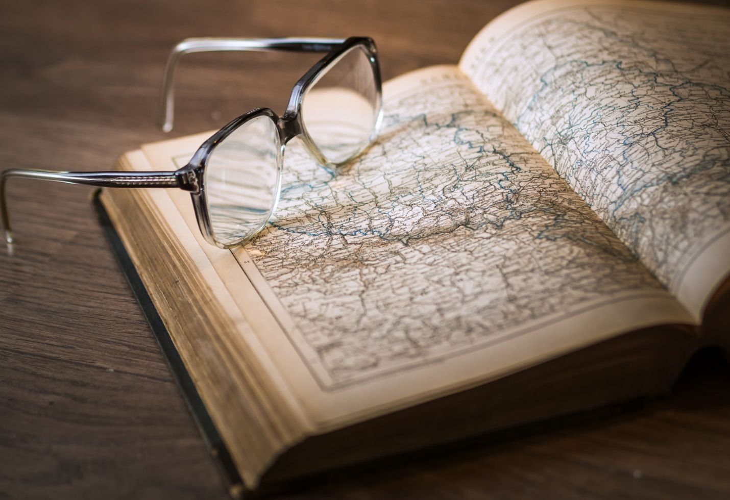 How fallacious explorers influenced world maps for centuries