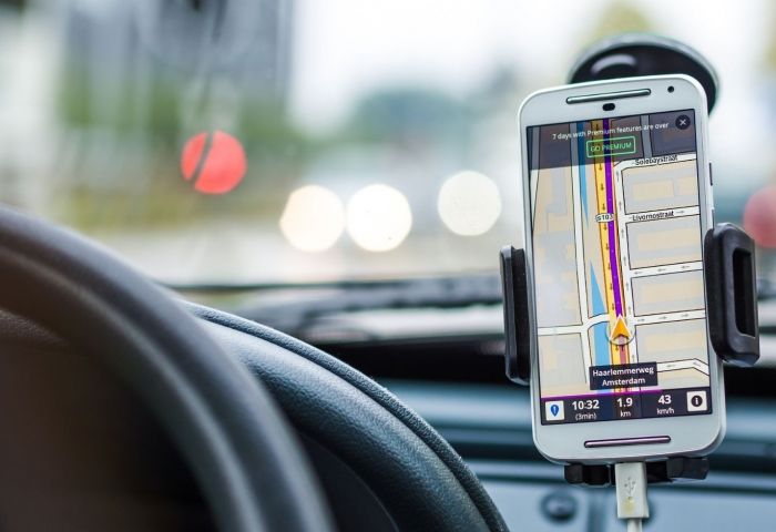 Waze will provide its traffic data to US cities