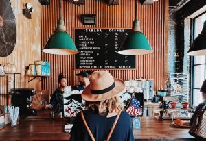 How to Make Your Makeup Stay All Night Long, According to Rave Girls