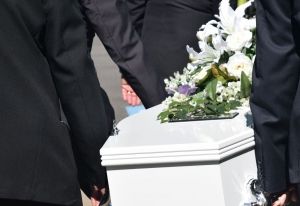 The Latest: Casket arrives at Capitol for McCain memorial
