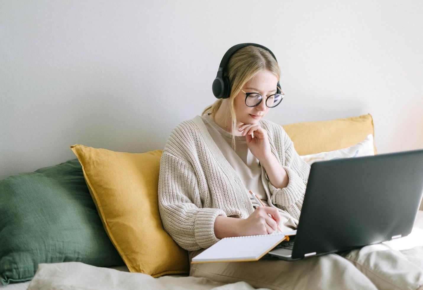 How To Follow Up on a Job Application Without Looking Desperate