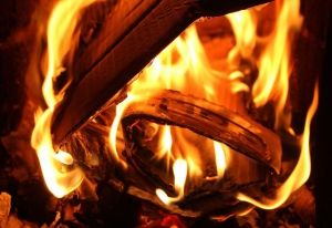 Gaza protesters torch tires along border, draw Israeli fire