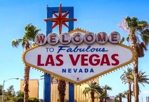 Scenes of Sin City shut down by coronavirus