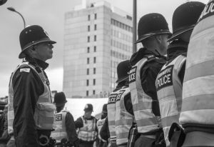 Macron&rsquo;s government stands tough against violent protesters