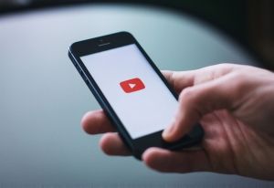 YouTube removed hundreds of videos that promoted a homework cheating site