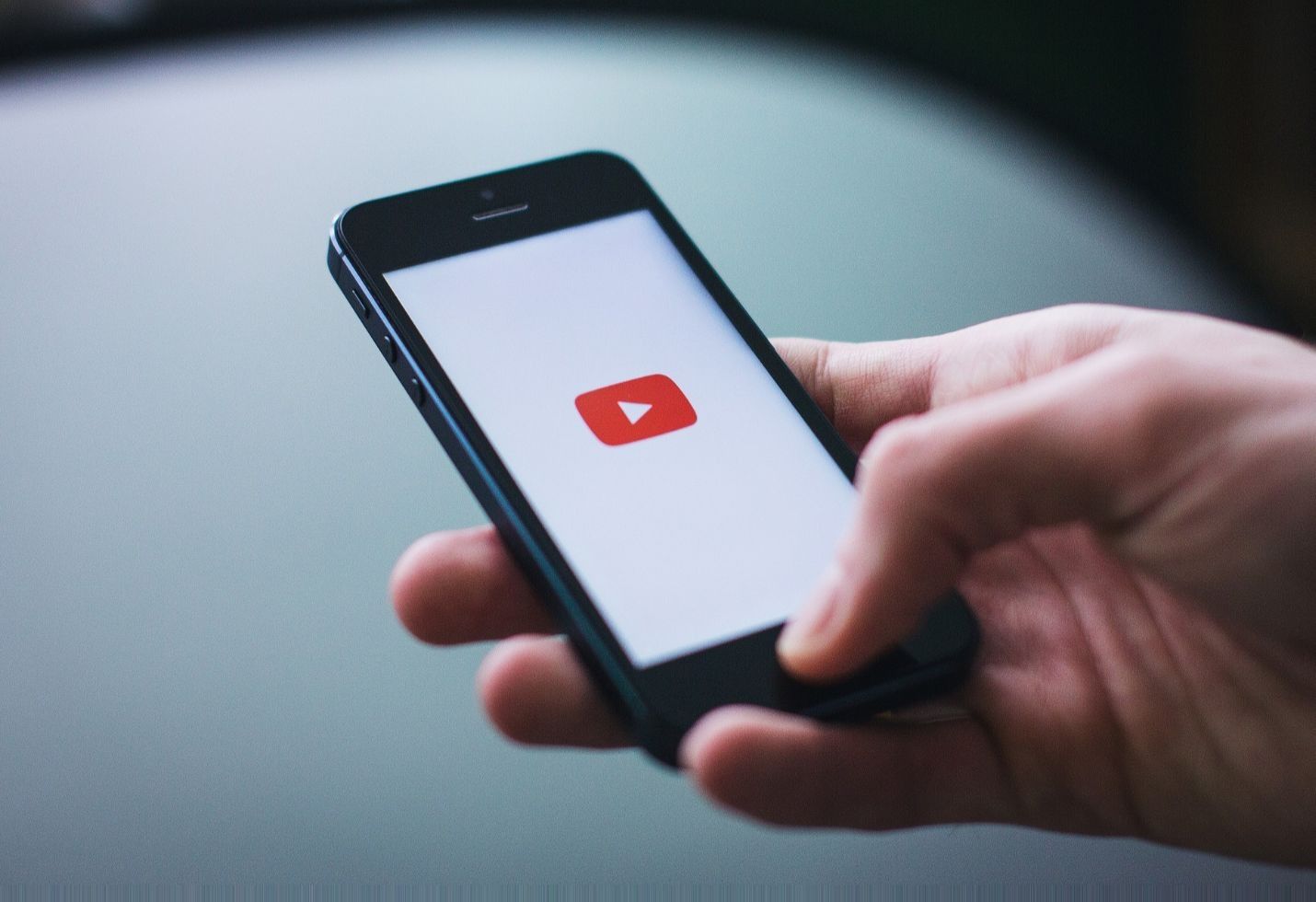 YouTube removed hundreds of videos that promoted a homework cheating site