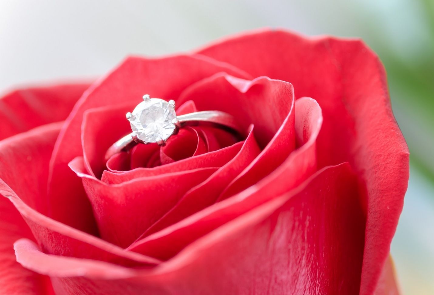 A Guy Who Proposed in Public Explains Himself