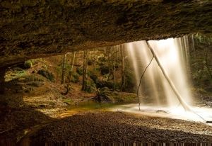 China&rsquo;s Last Cave Dwellers Fight to Keep Their Underground Homes